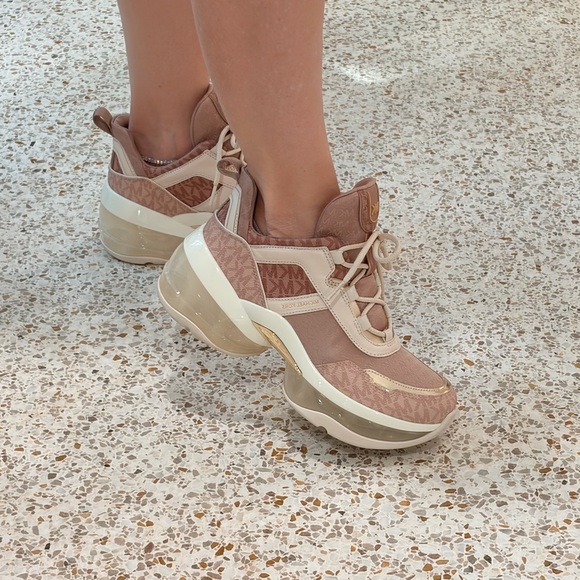 Michael Kors Women's Olympia two tone logo trainers pink platform sneakers - Picture 7 of 7